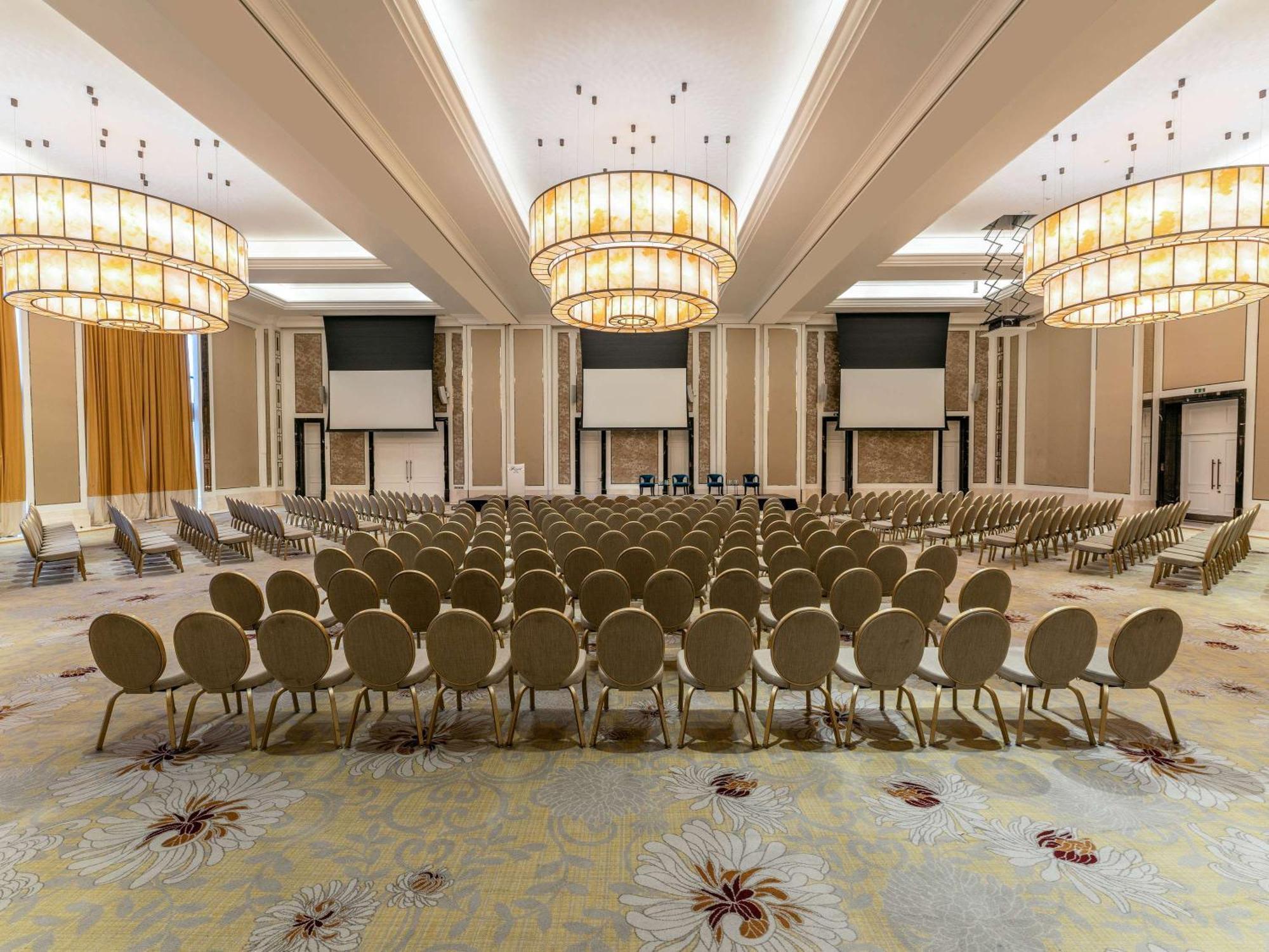 Fairmont Amman Hotel Kültér fotó The Grand Ballroom