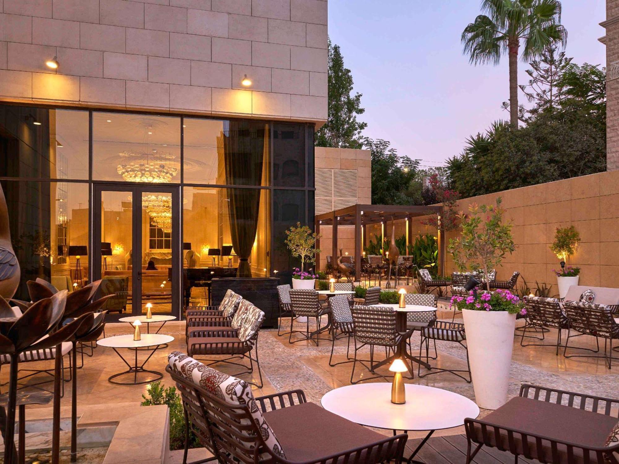 Fairmont Amman Hotel Kültér fotó The Westin Cairo